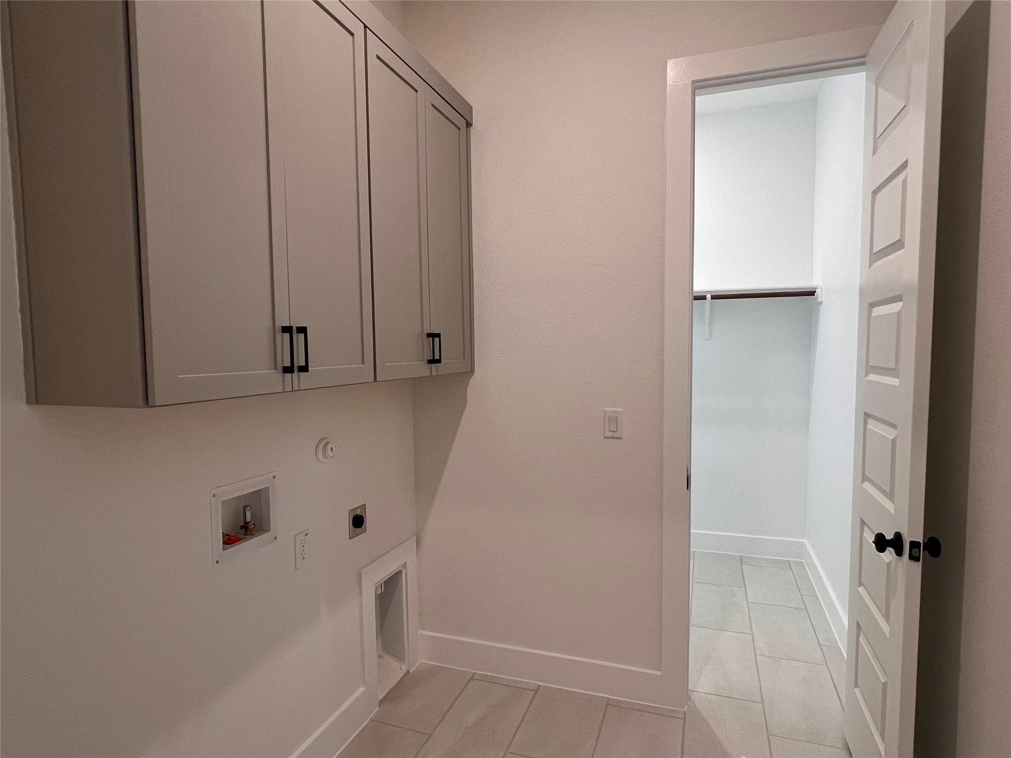 2245 Sarabanda St, Round Rock, TX 78681