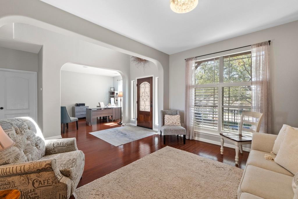 15104 Spillman Ranch Loop, Austin, TX 78738