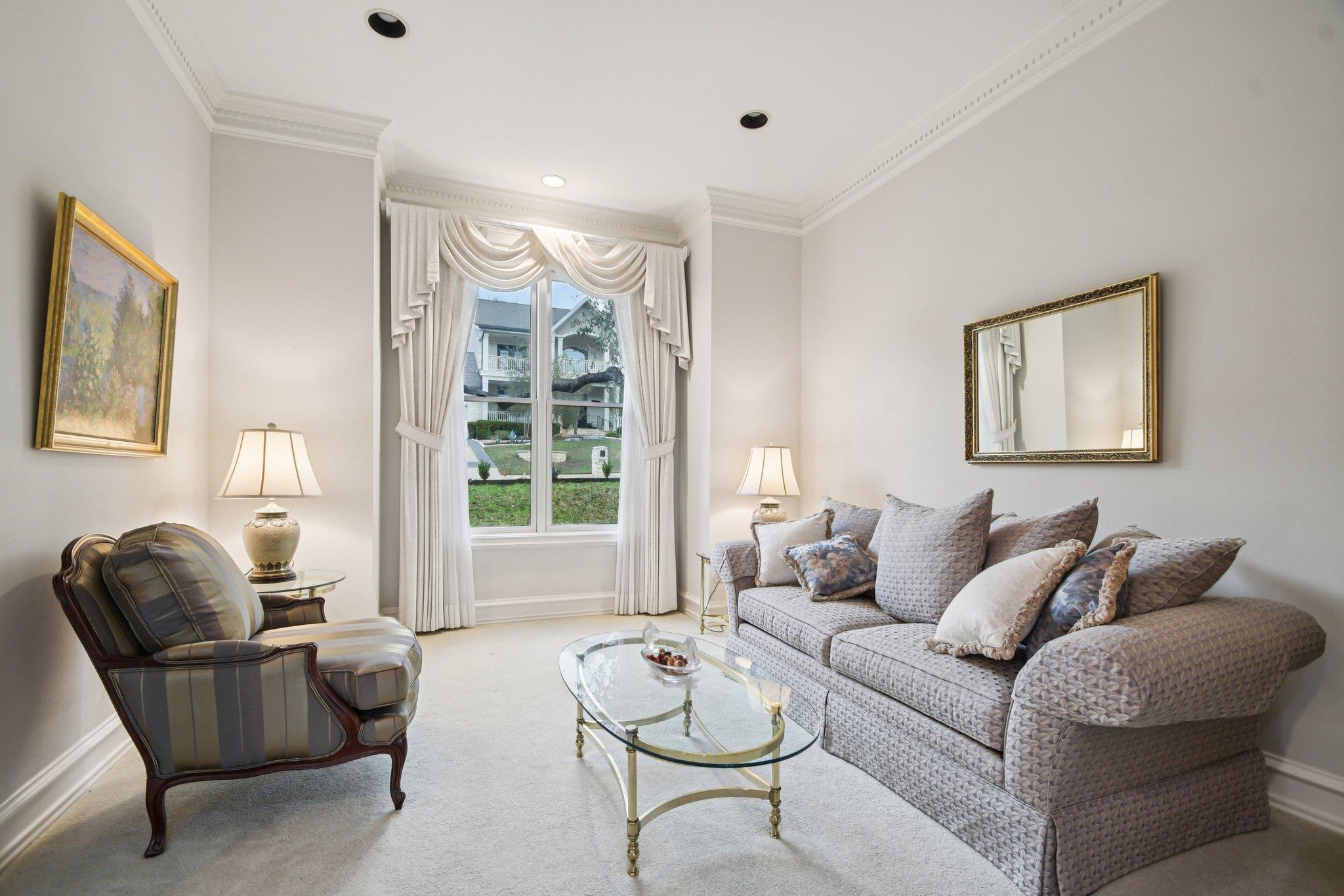 5902 Down Valley Ct, Austin, TX 78731