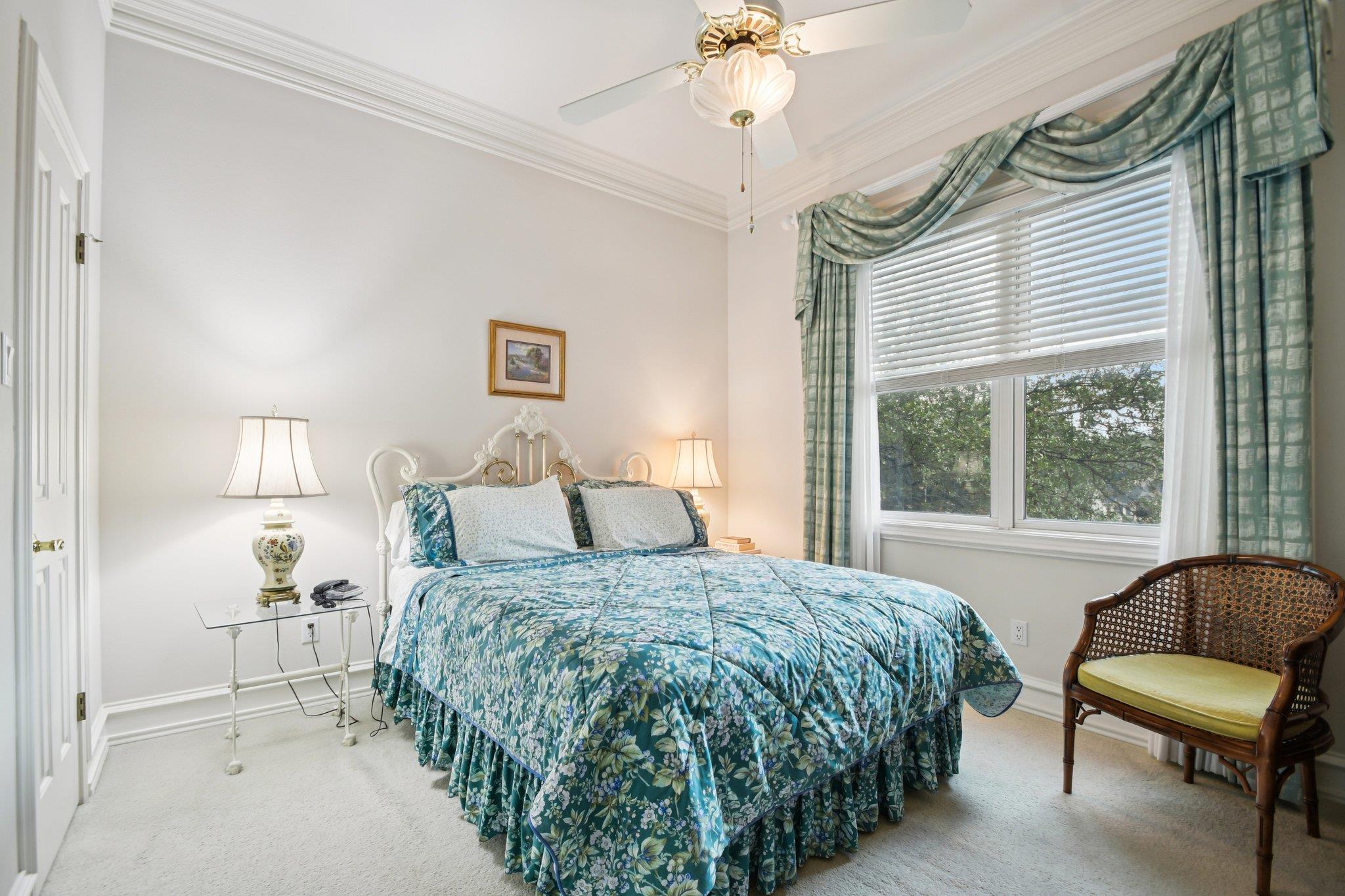 5902 Down Valley Ct, Austin, TX 78731