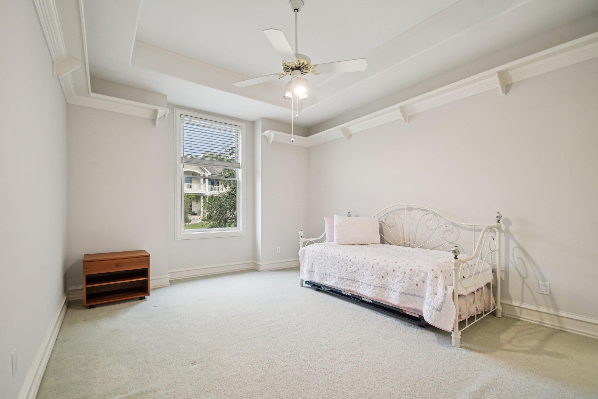 5902 Down Valley Ct, Austin, TX 78731