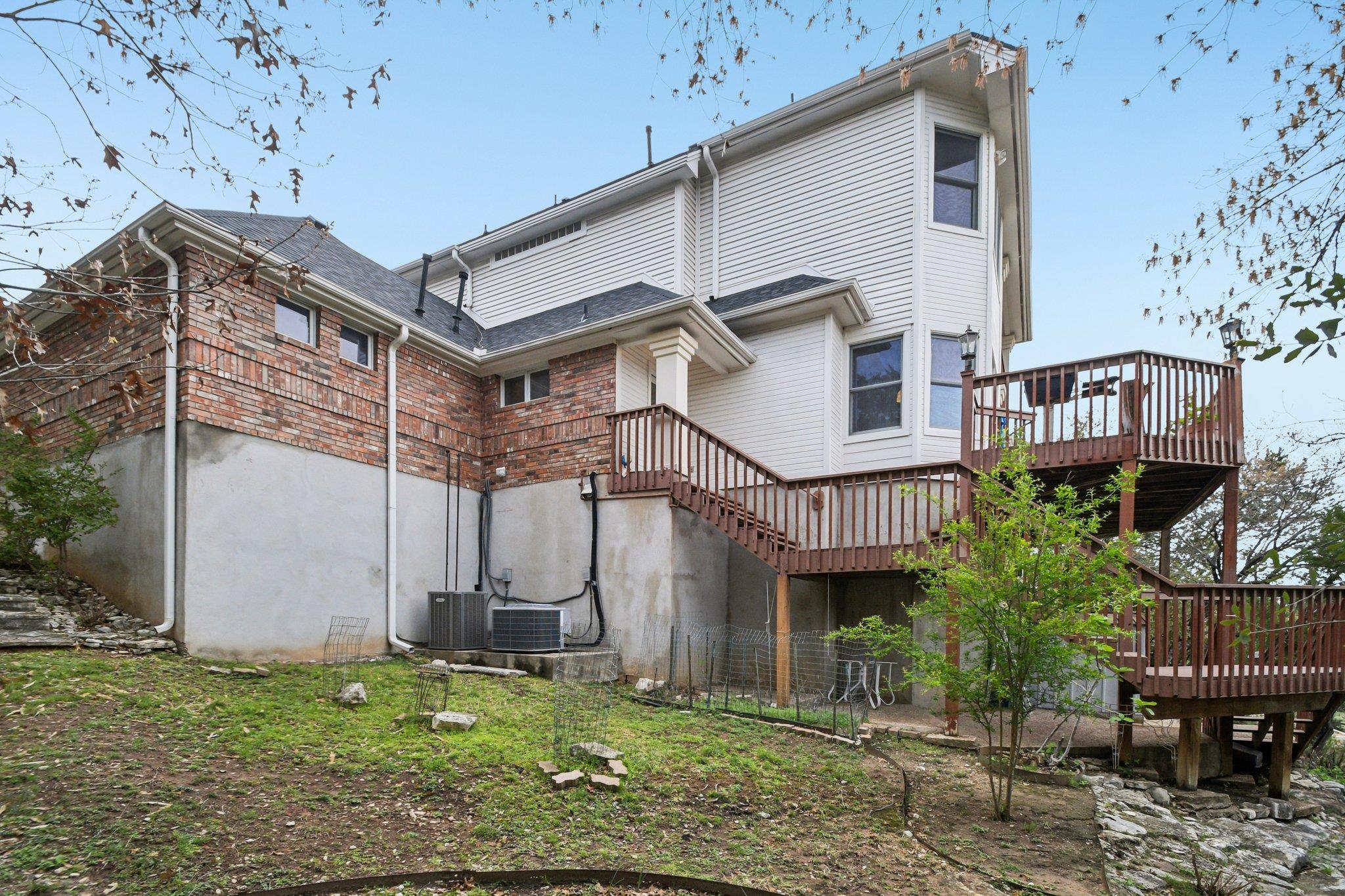 5902 Down Valley Ct, Austin, TX 78731