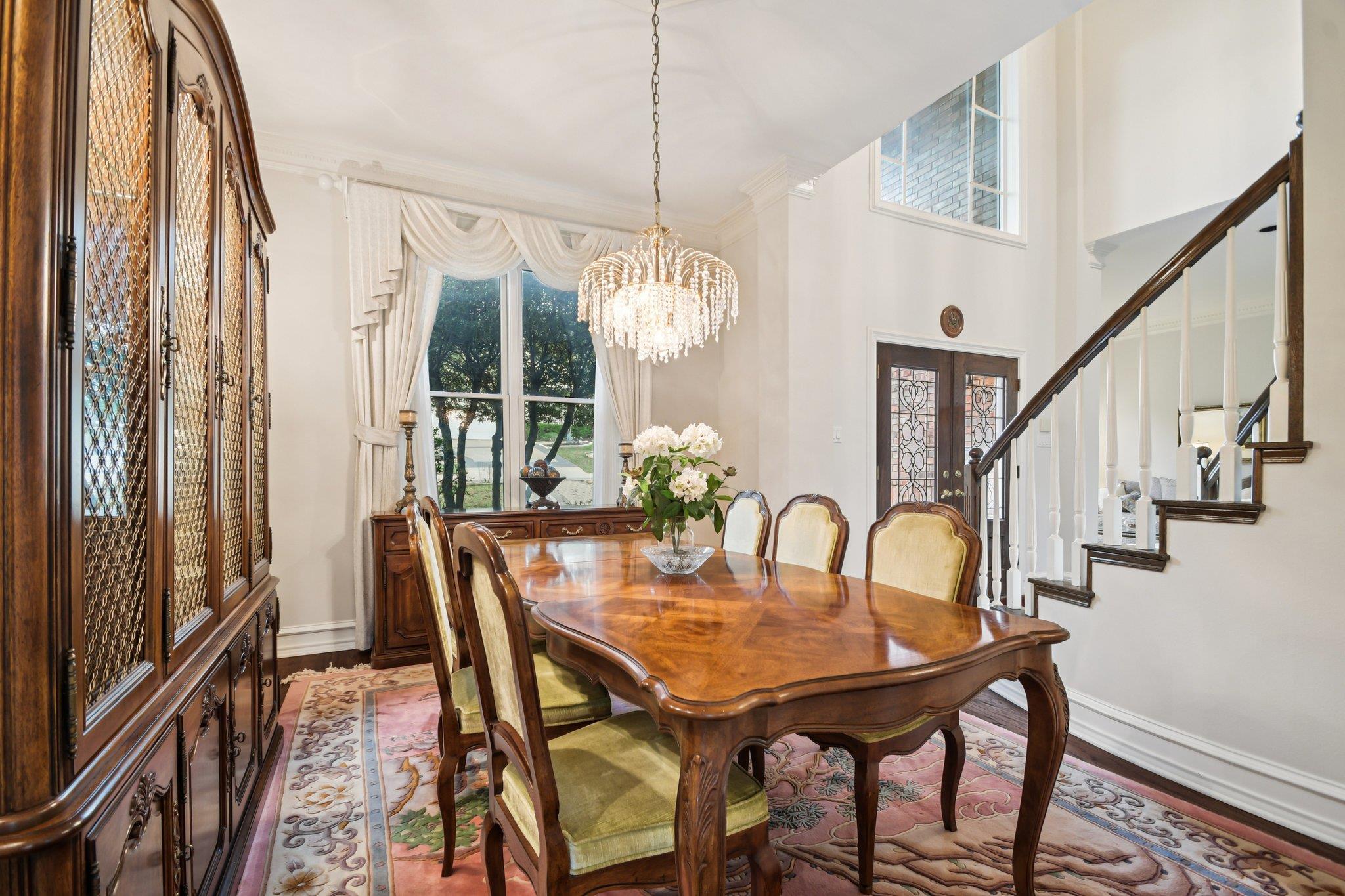 5902 Down Valley Ct, Austin, TX 78731