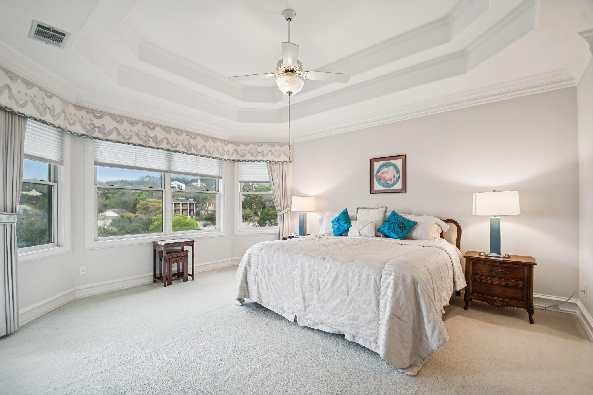 5902 Down Valley Ct, Austin, TX 78731