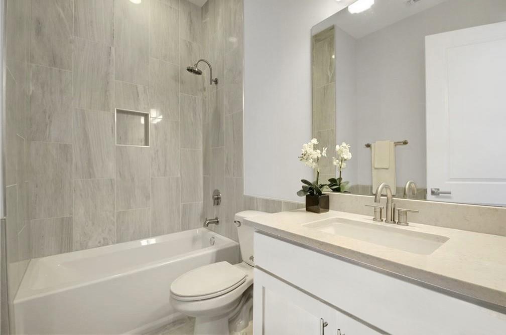 1208 Kinney Ave, Austin, TX 78704