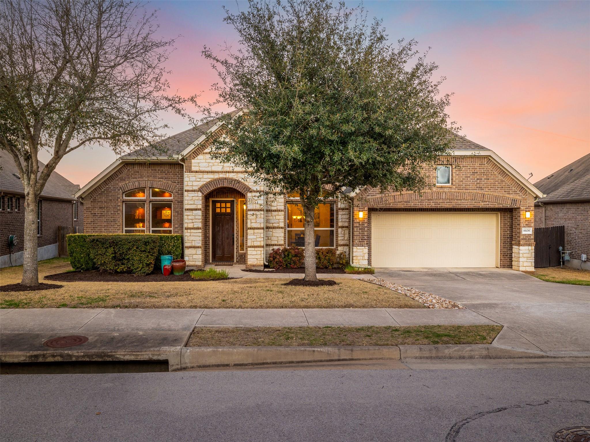 8608 Whispering Trl, Austin, TX 78737