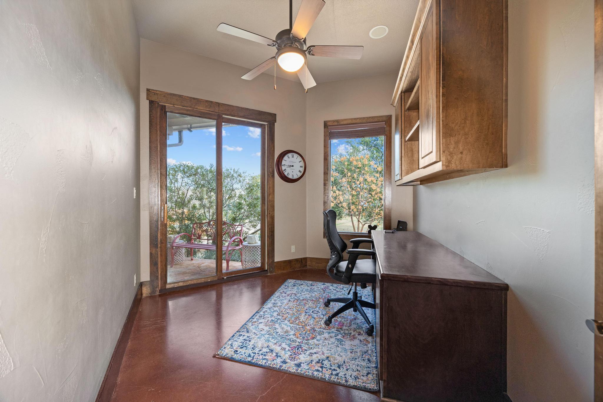 303 Yaupon Dr, Spicewood, TX 78669