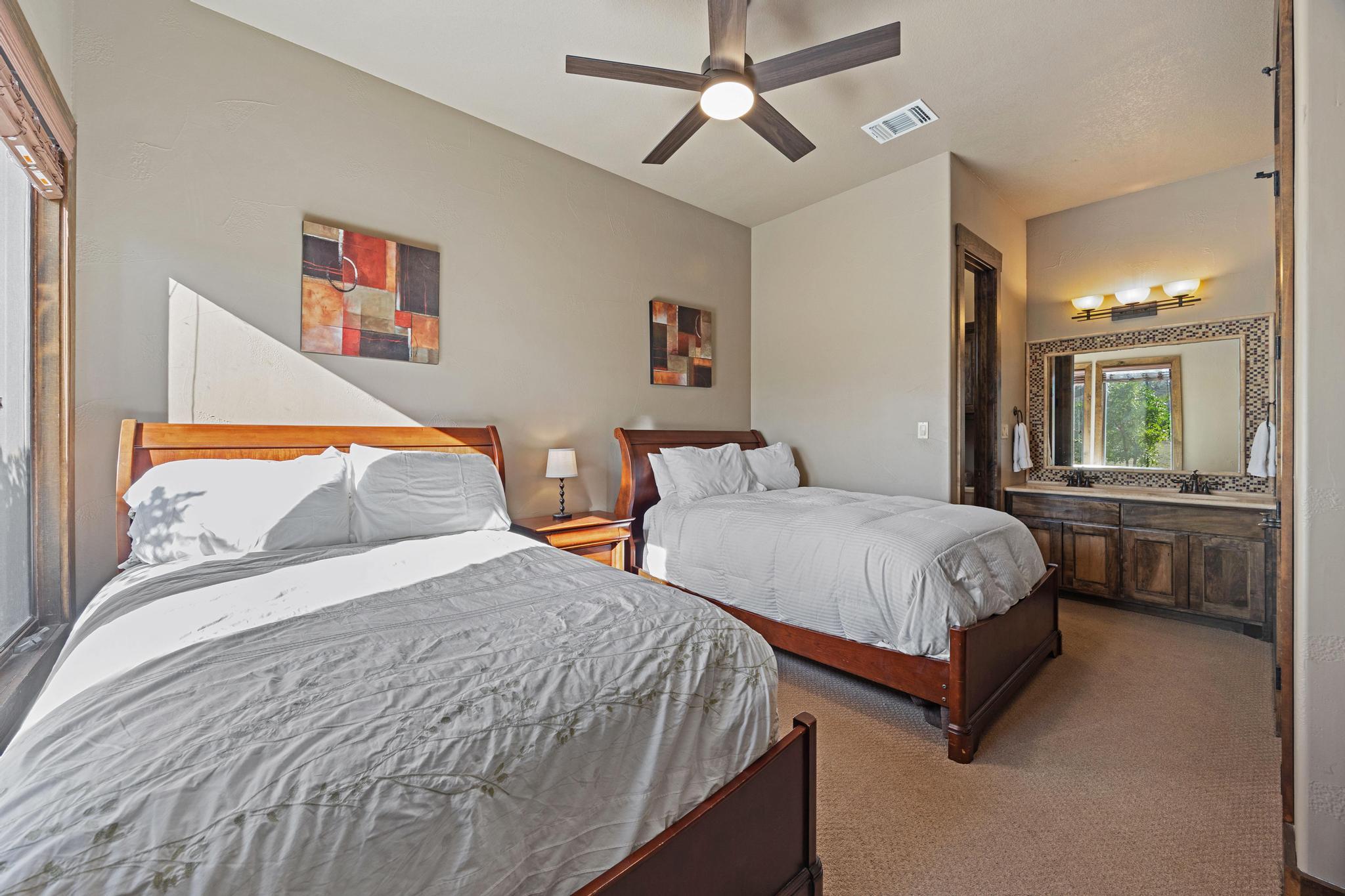 303 Yaupon Dr, Spicewood, TX 78669