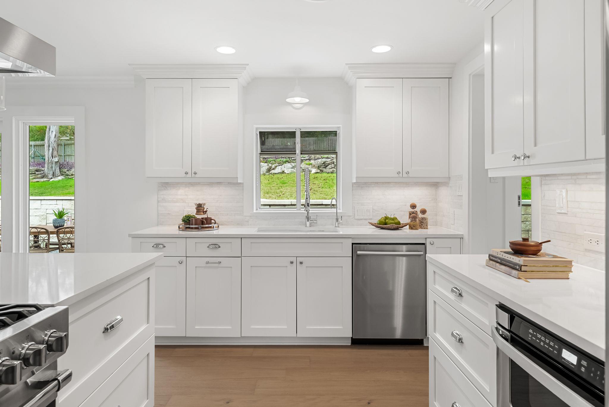 3415 Shinoak Dr, Austin, TX 78731