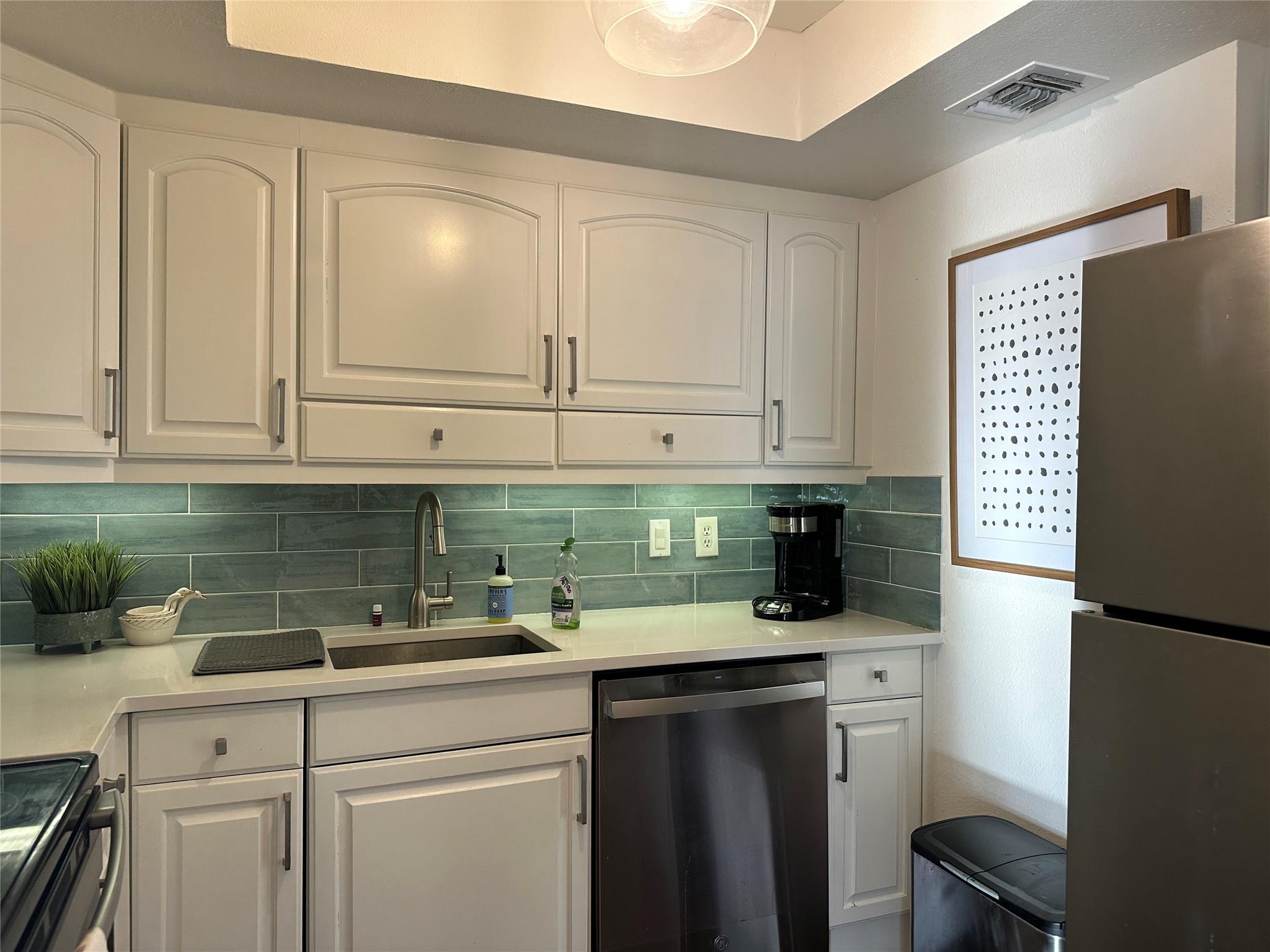 1122 Colorado St # 1609, Austin, TX 78701