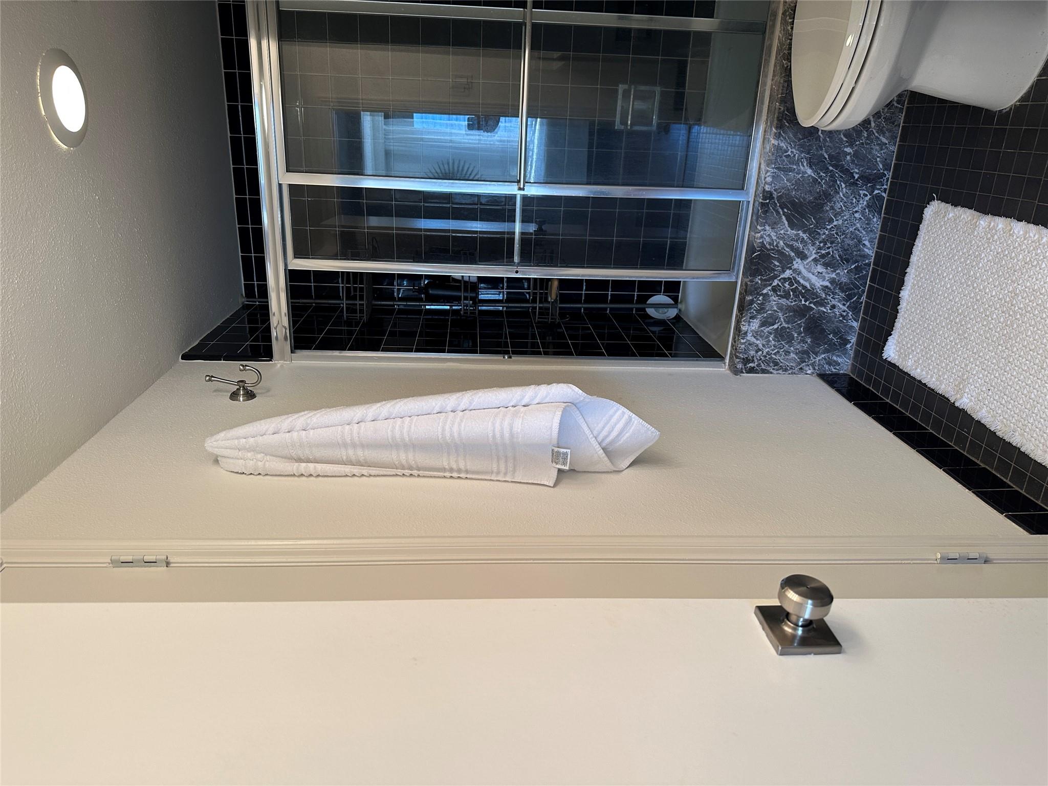 1122 Colorado St # 1609, Austin, TX 78701