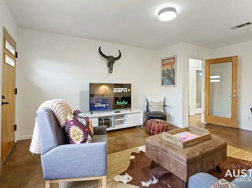 1609 Redd St # A, Austin, TX 78745