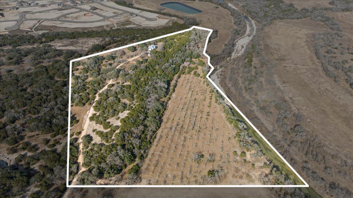 280 Cole Dr, Liberty Hill, TX 78642