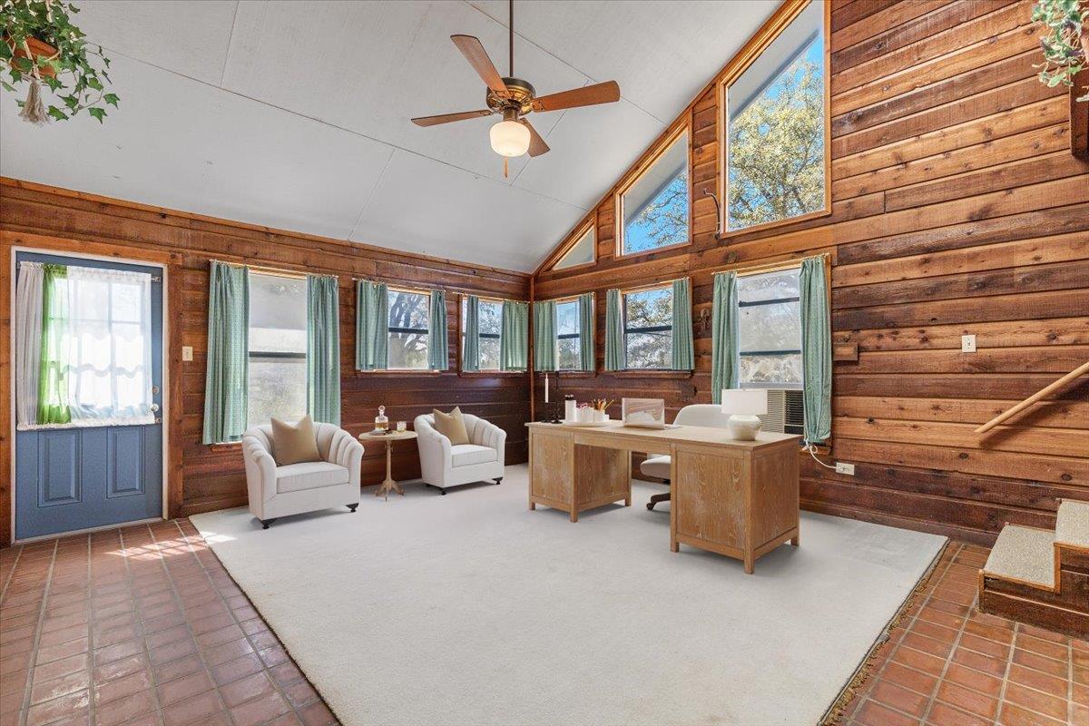 280 Cole Dr, Liberty Hill, TX 78642