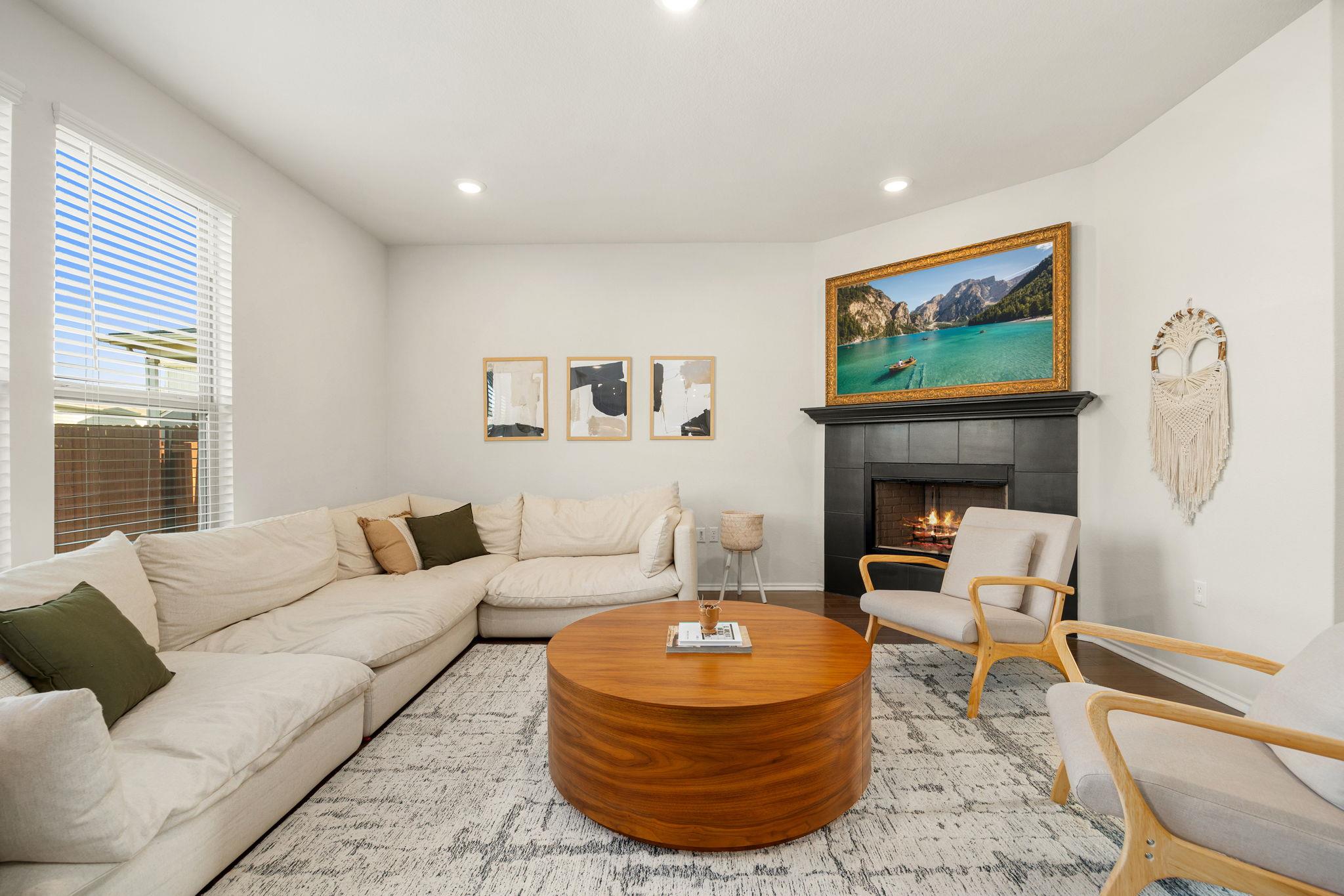 6808 Ellsworth Walk, Austin, TX 78724