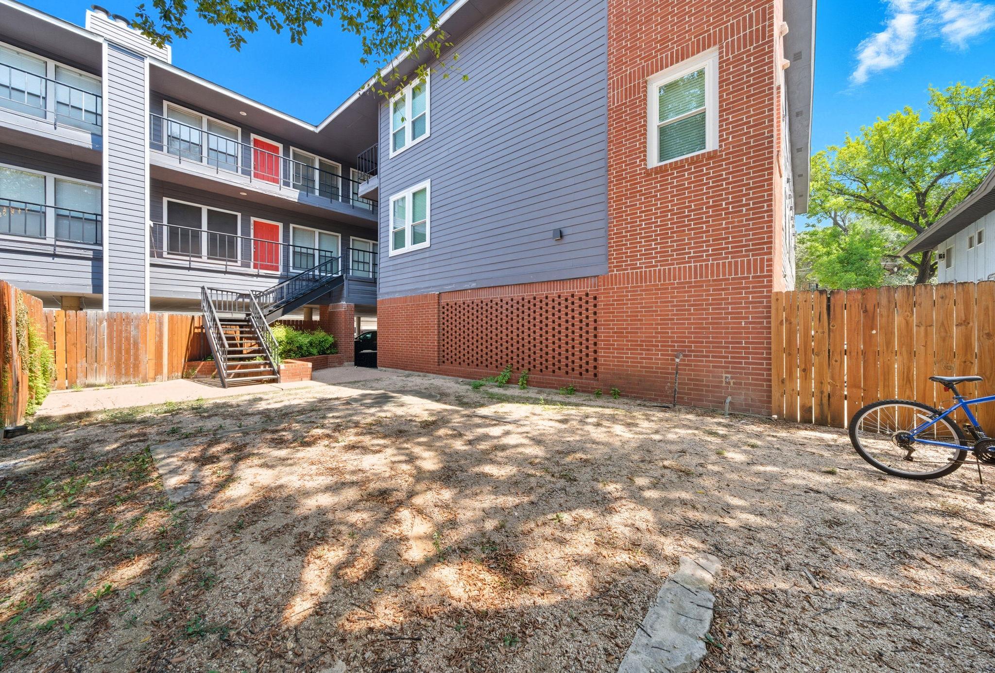 2804 Rio Grande St # 205, Austin, TX 78705
