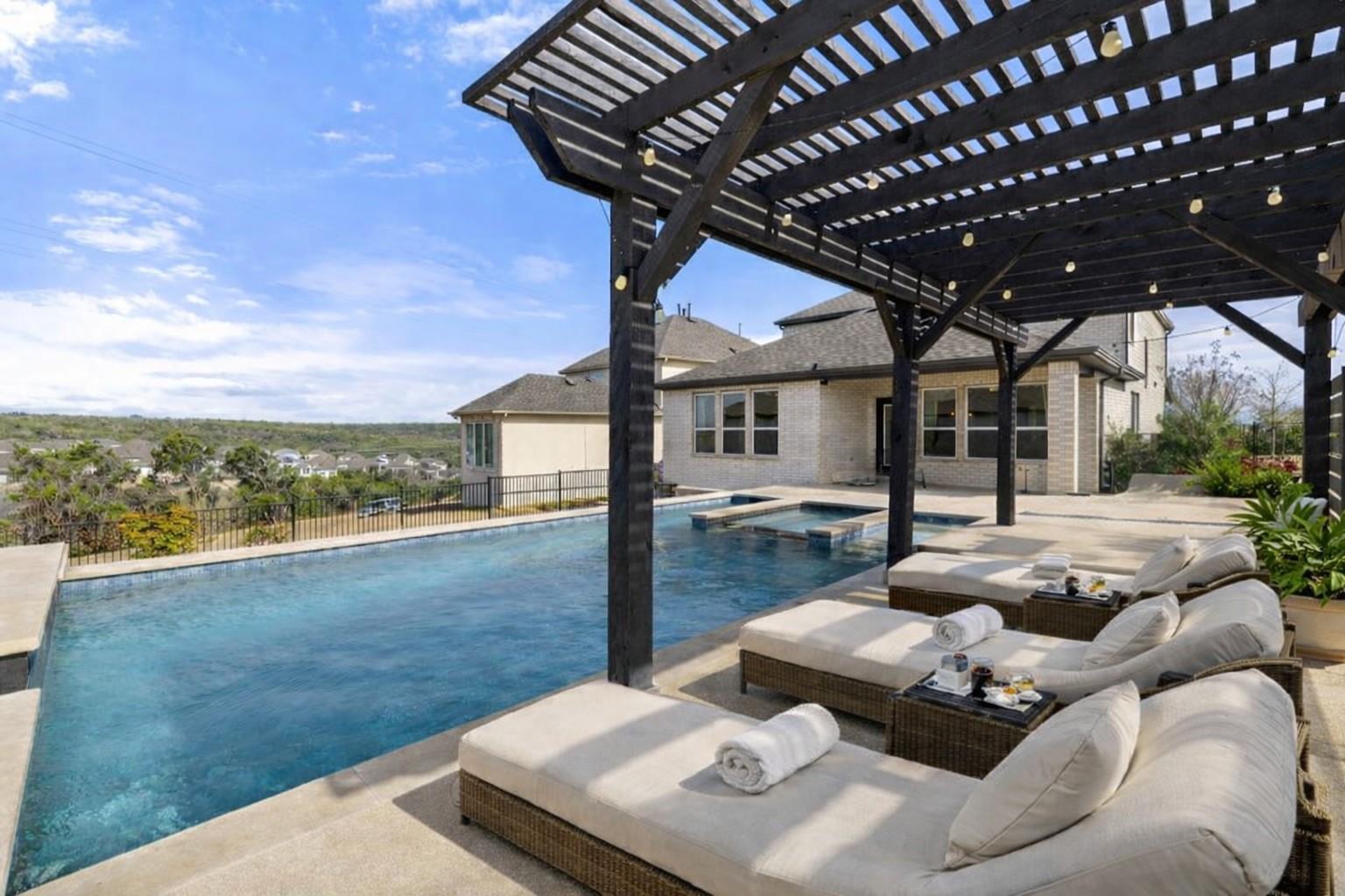 1113 Siena Sunset Rd, Leander, TX 78641