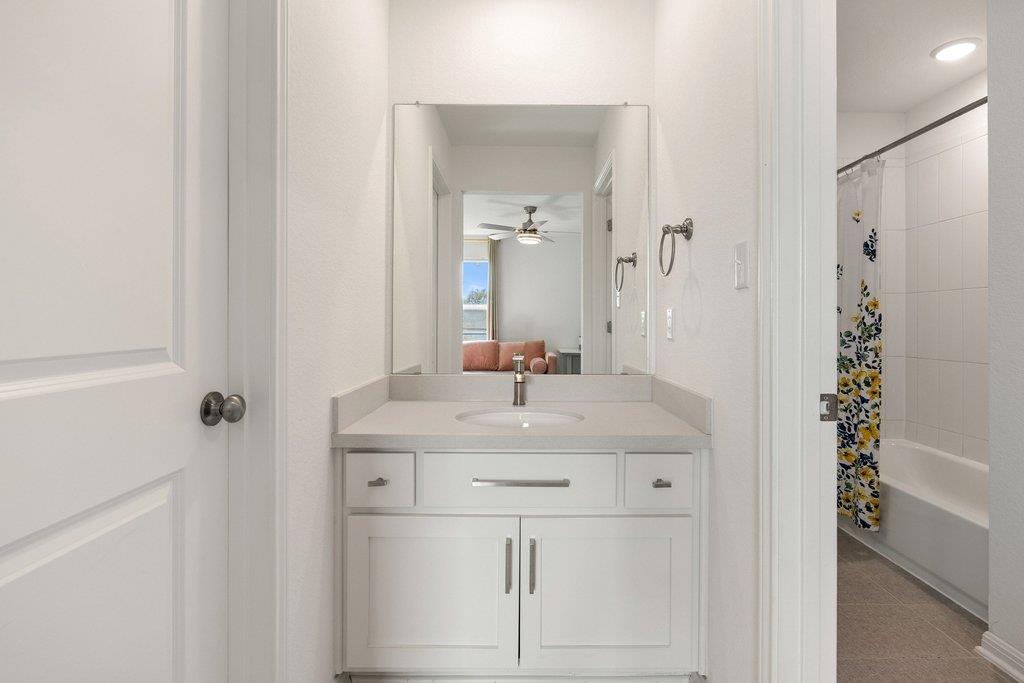 1113 Siena Sunset Rd, Leander, TX 78641