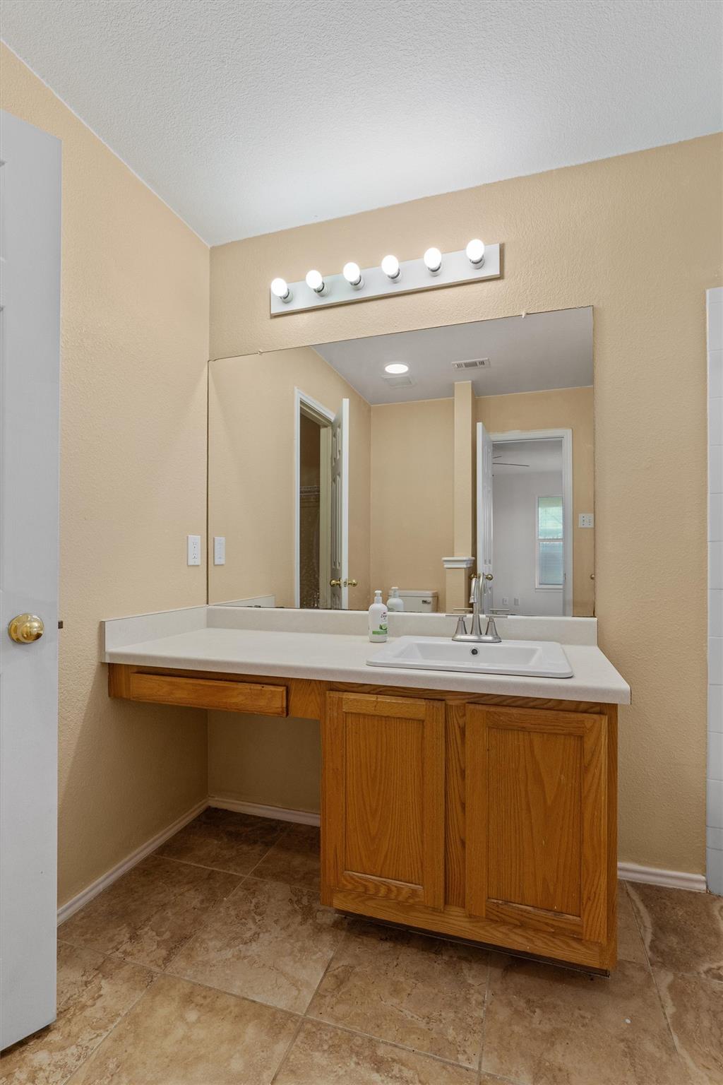 1228 Sleepytime Trl, Pflugerville, TX 78660