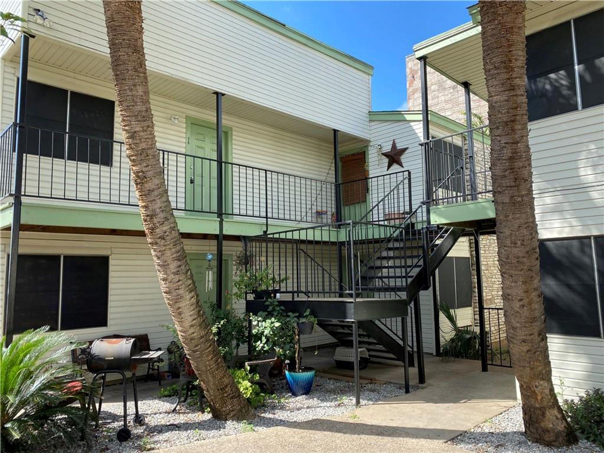 4314 Gillis St # 207, Austin, TX 78745