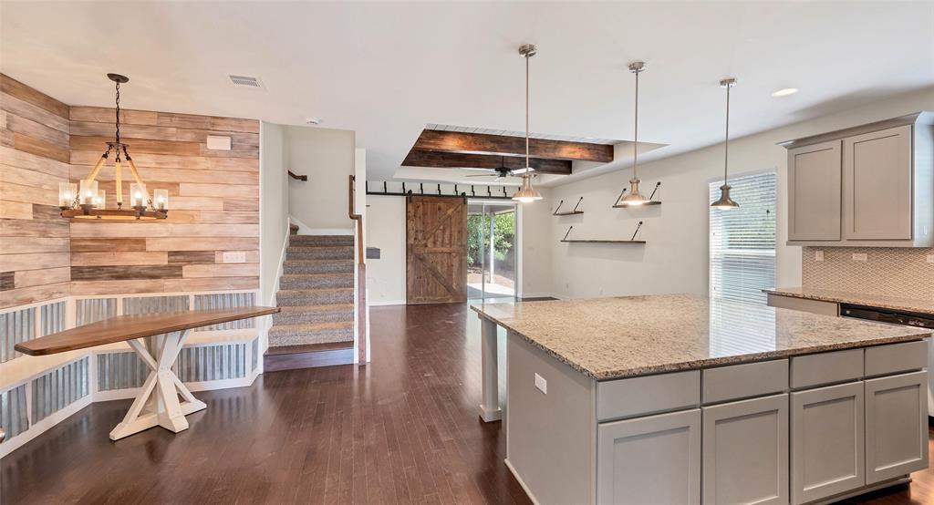 137 White Sage Ln, Liberty Hill, TX 78642