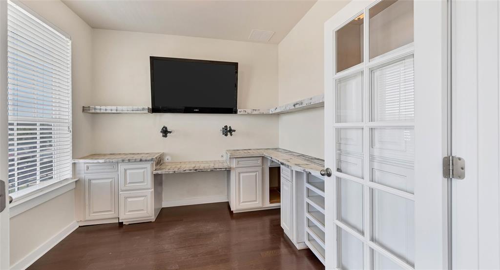 137 White Sage Ln, Liberty Hill, TX 78642