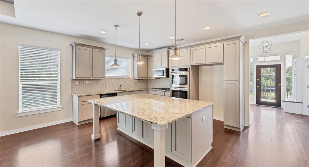 137 White Sage Ln, Liberty Hill, TX 78642