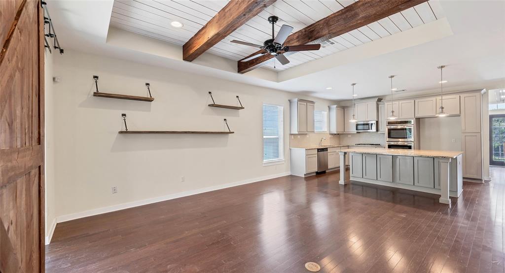 137 White Sage Ln, Liberty Hill, TX 78642