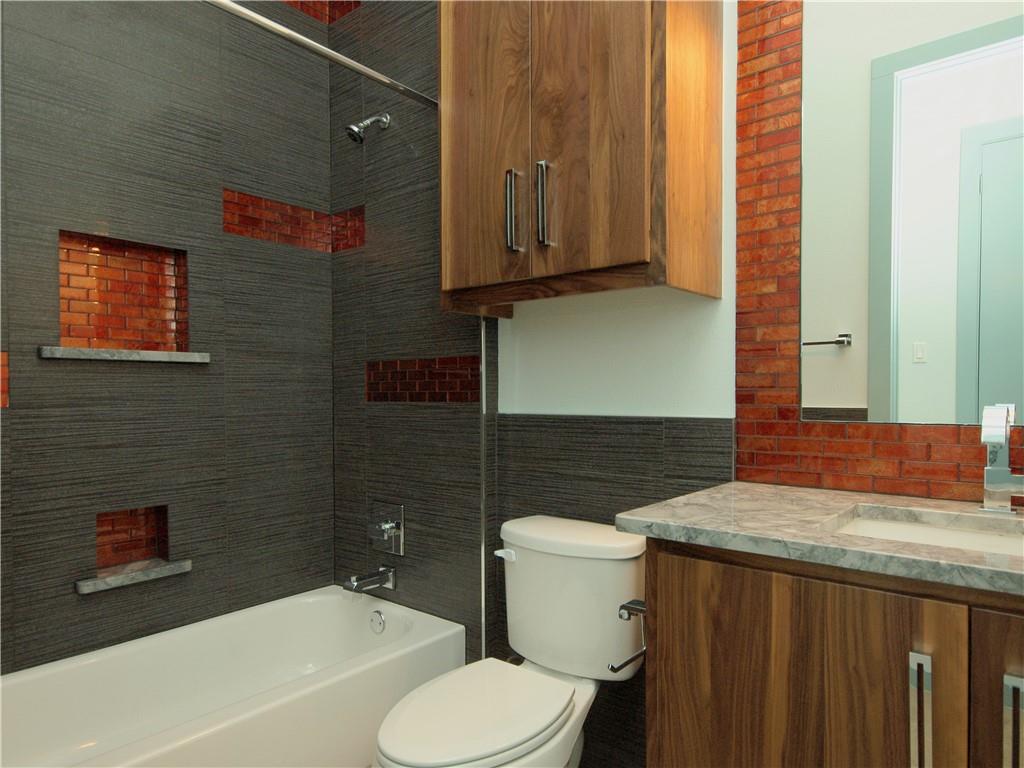 306 Franklin Blvd # B, Austin, TX 78751