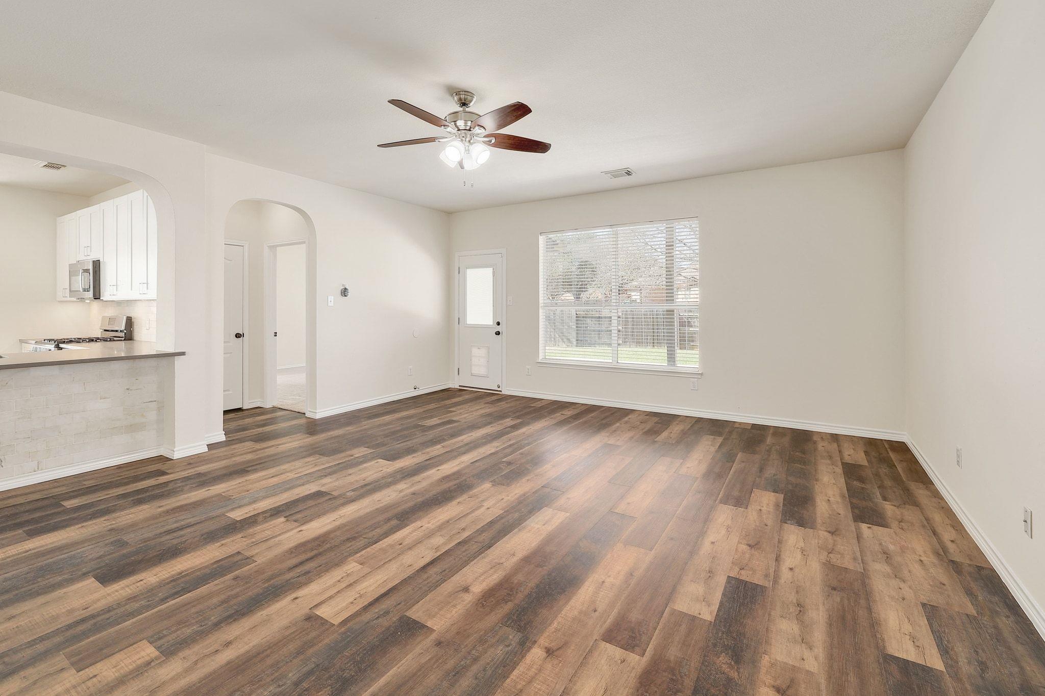 2307 Hayfield Sq, Pflugerville, TX 78660