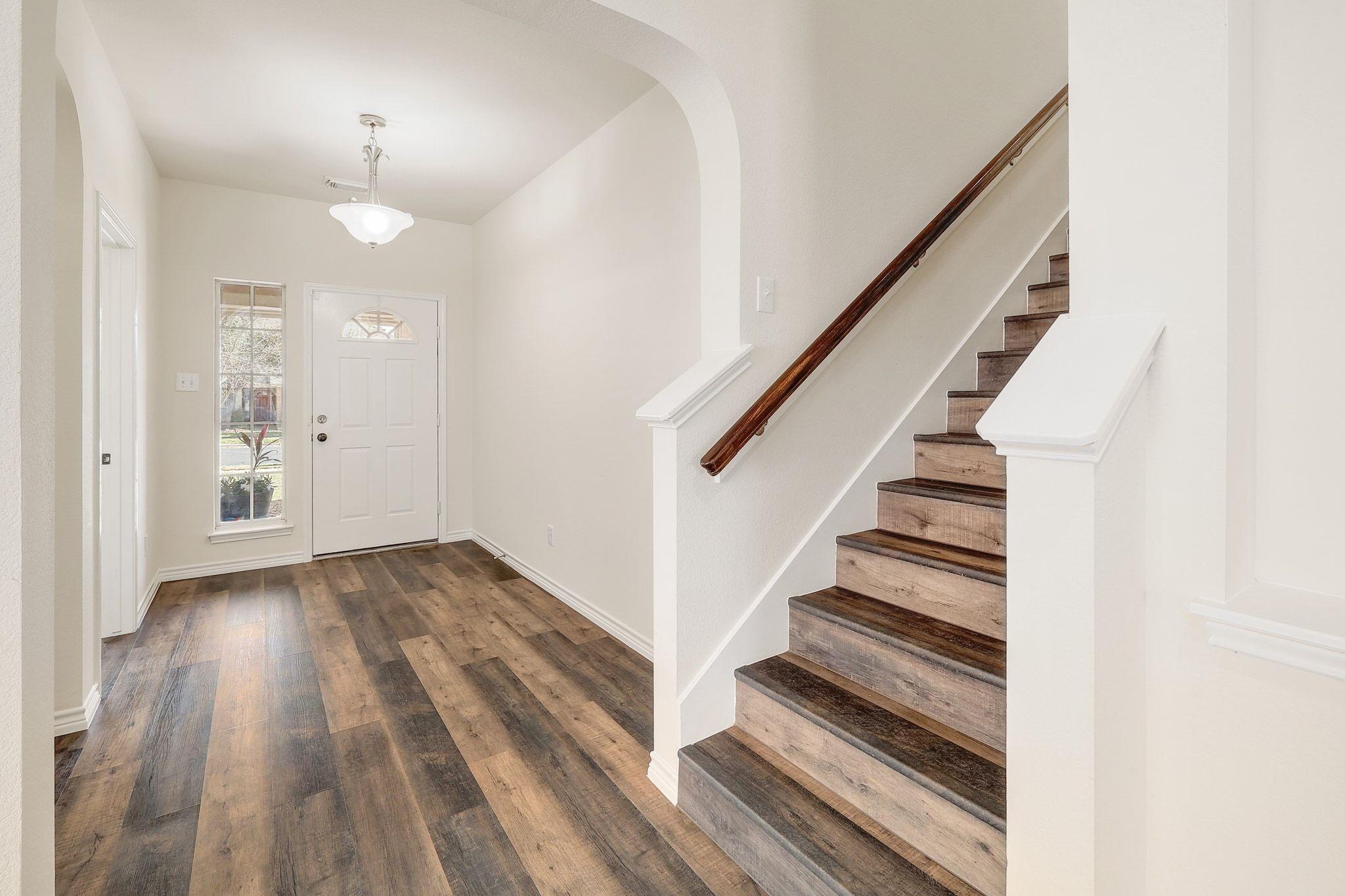 2307 Hayfield Sq, Pflugerville, TX 78660