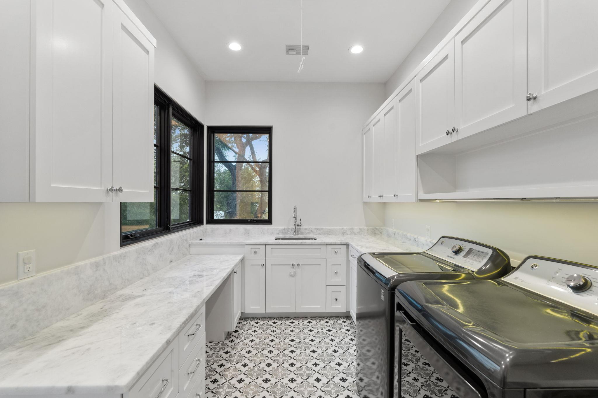 604 Brookhaven Trl, Austin, TX 78746