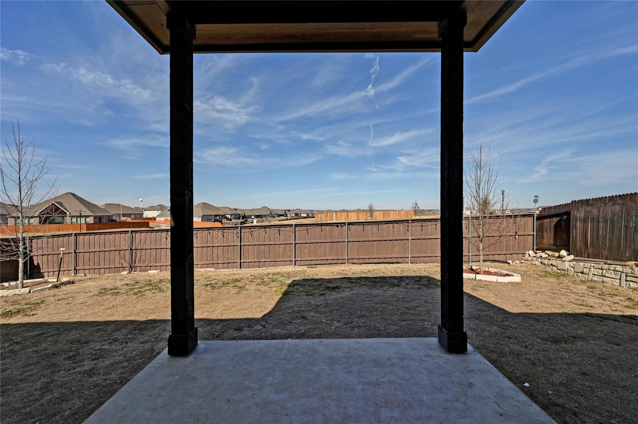 207 Dogvane Cir W, Kyle, TX 78640