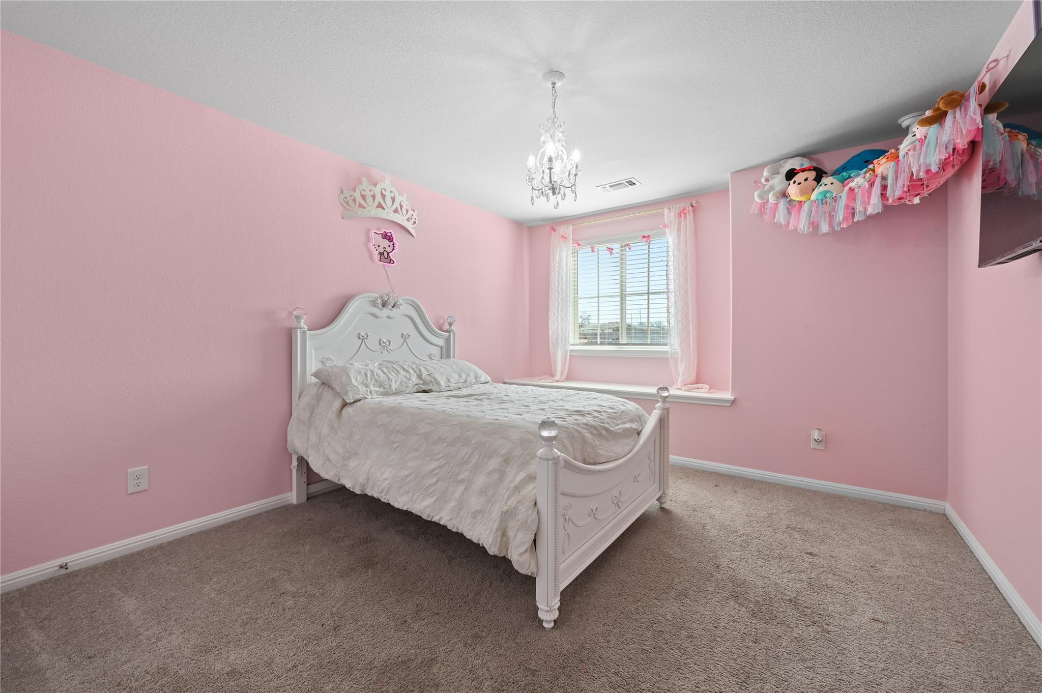 207 Dogvane Cir W, Kyle, TX 78640