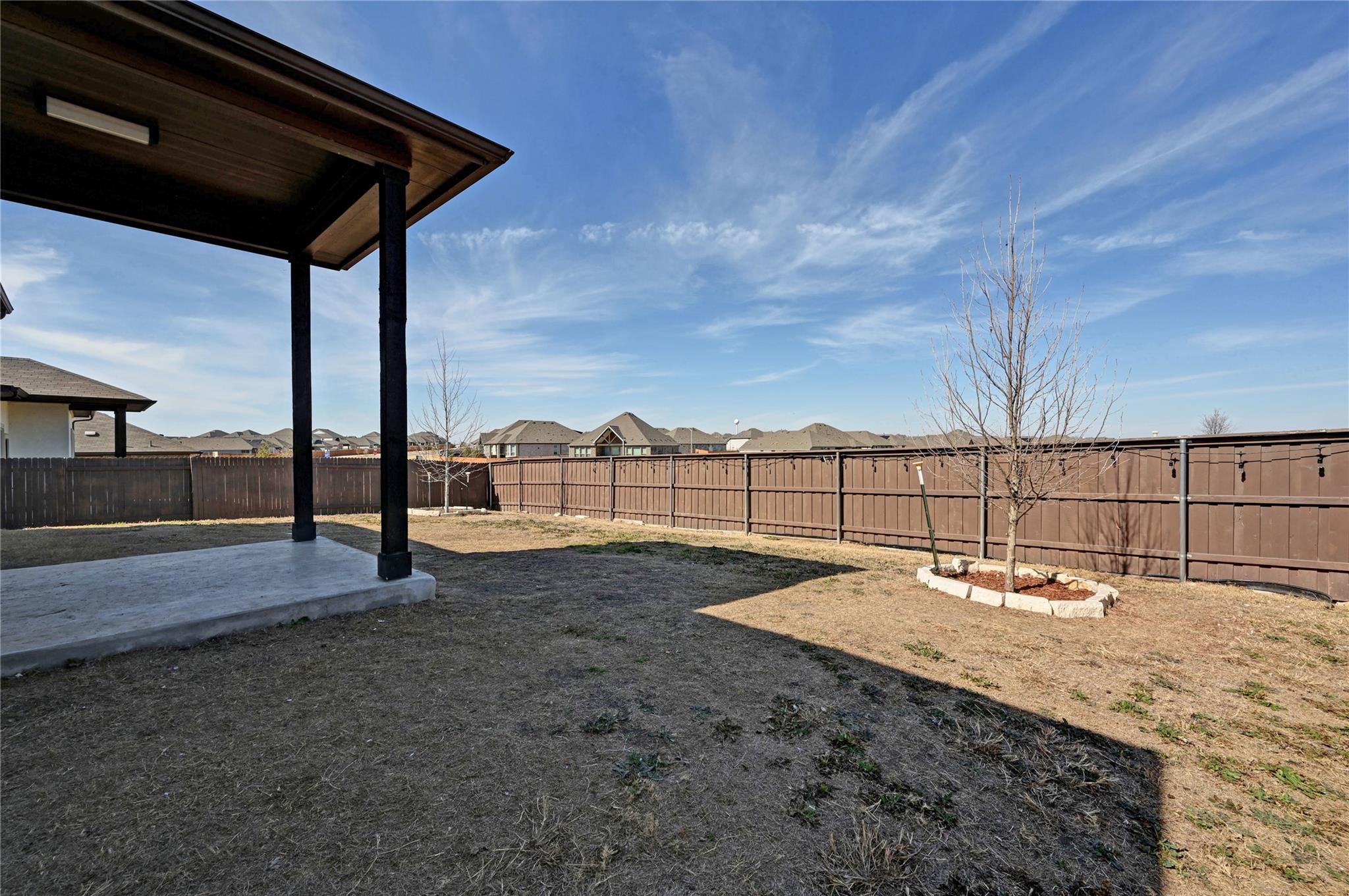207 Dogvane Cir W, Kyle, TX 78640