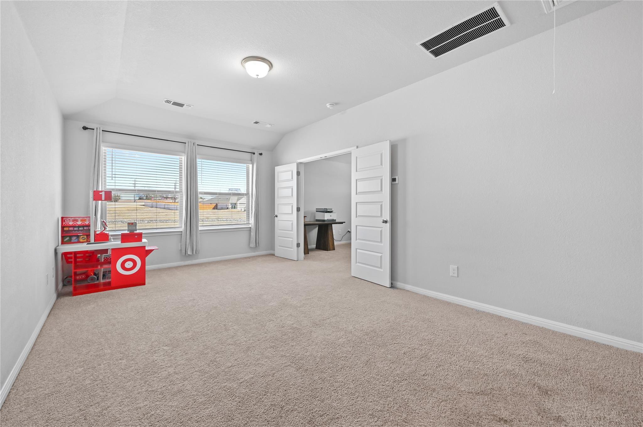 207 Dogvane Cir W, Kyle, TX 78640