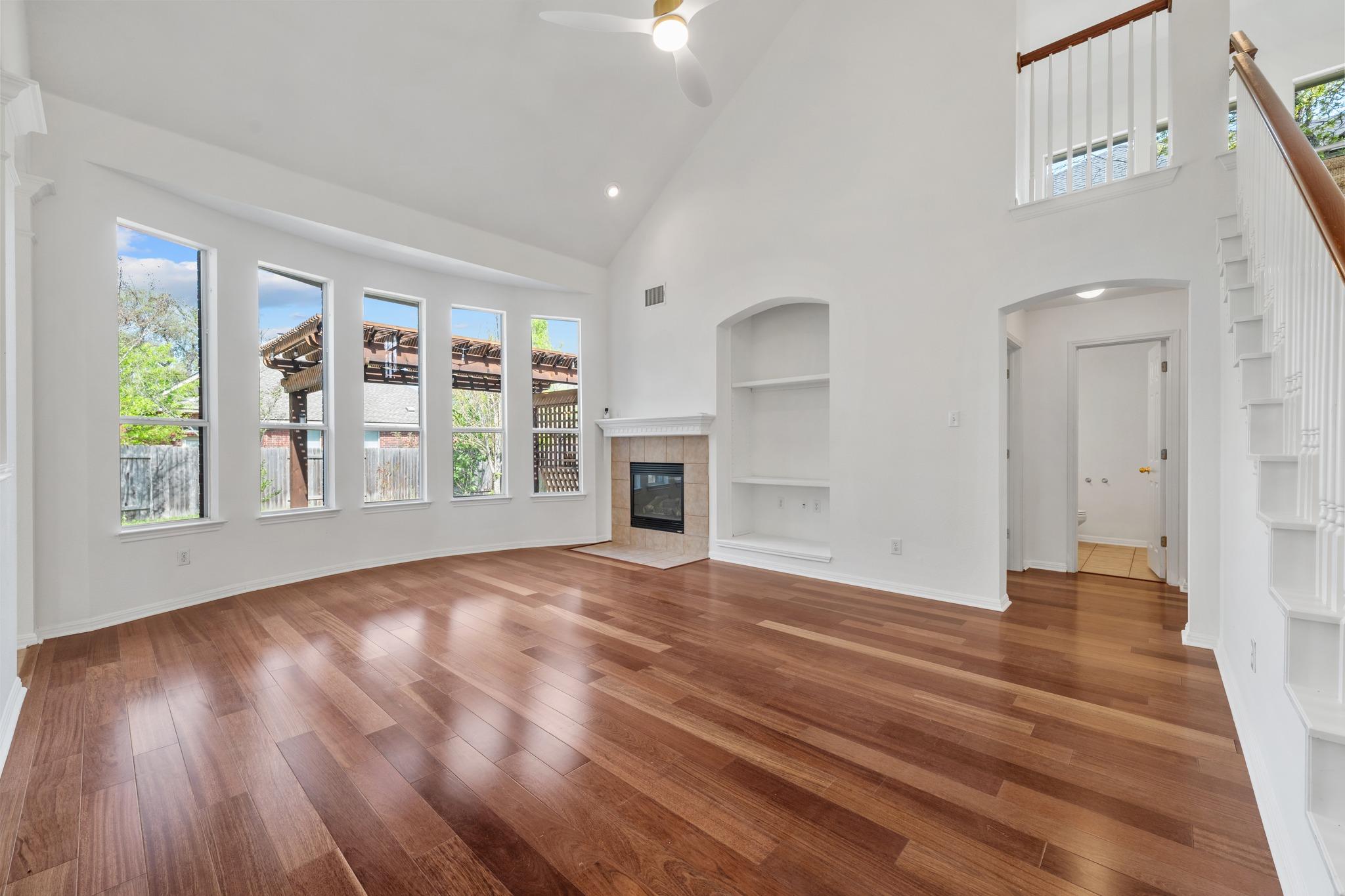 6312 Mesa Grande Dr, Austin, TX 78749