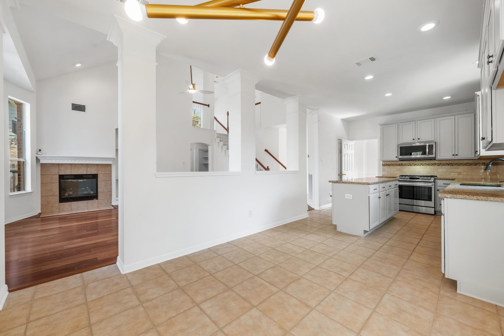 6312 Mesa Grande Dr, Austin, TX 78749