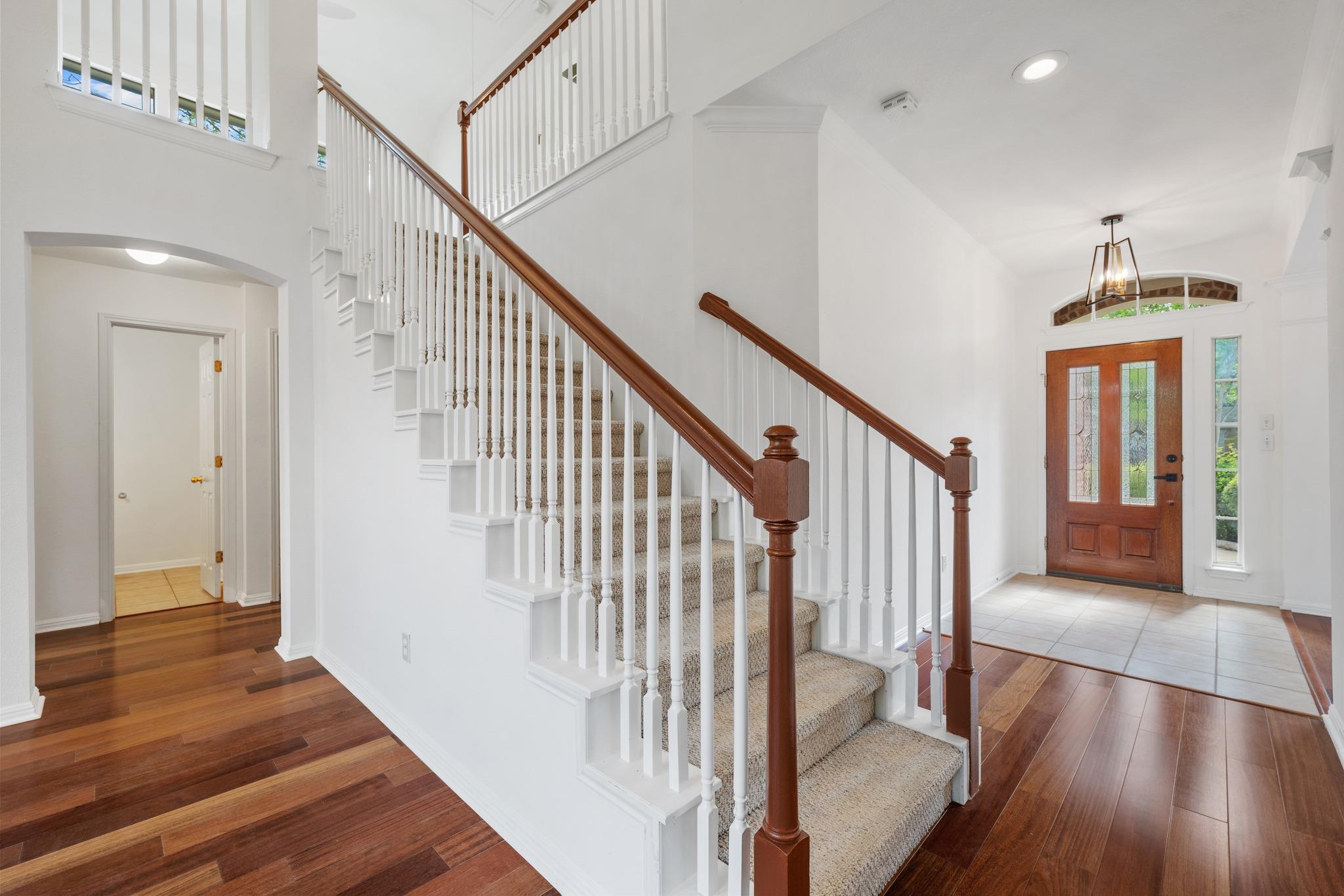 6312 Mesa Grande Dr, Austin, TX 78749