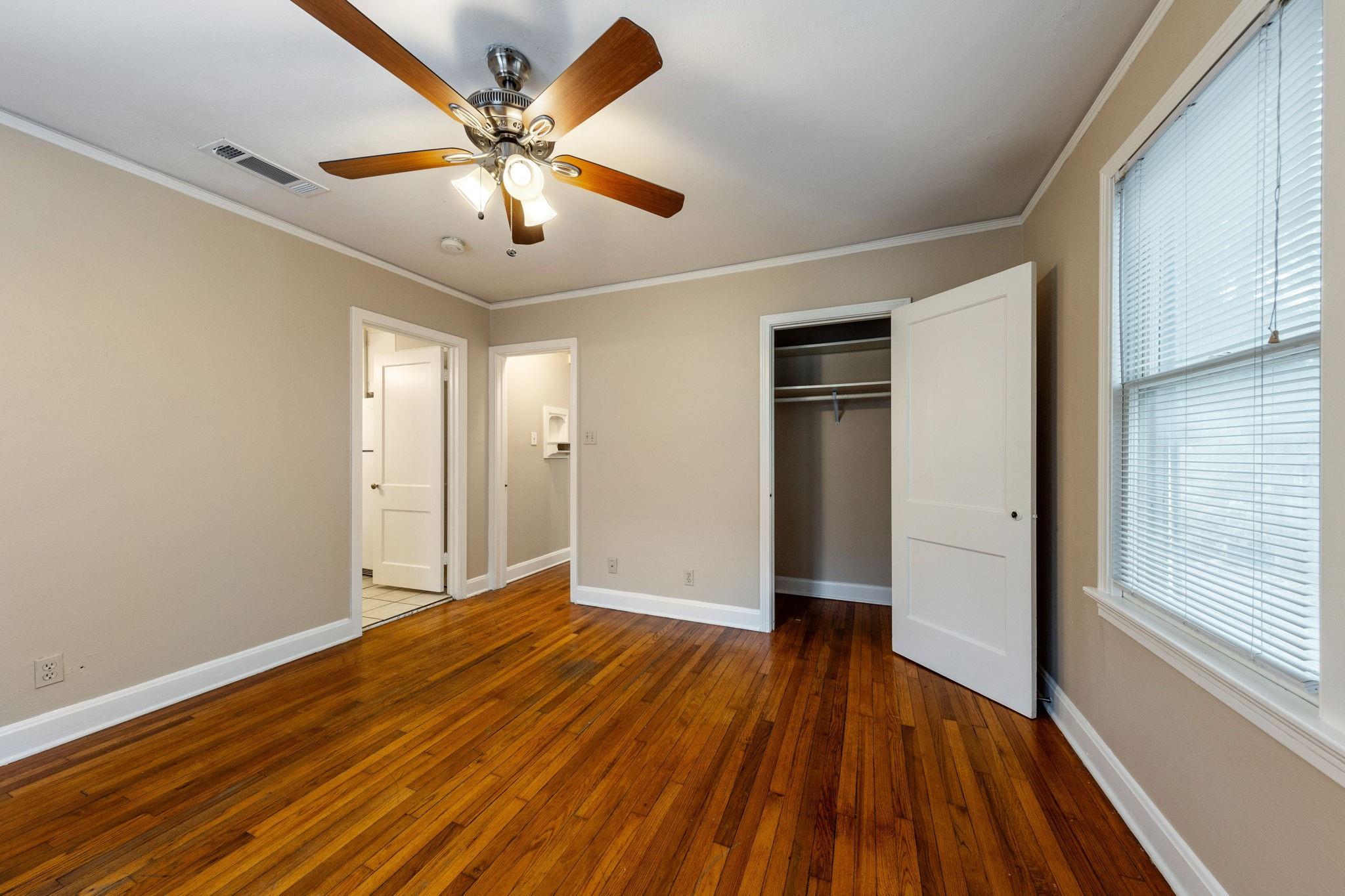 909 E 38th St # A, Austin, TX 78705