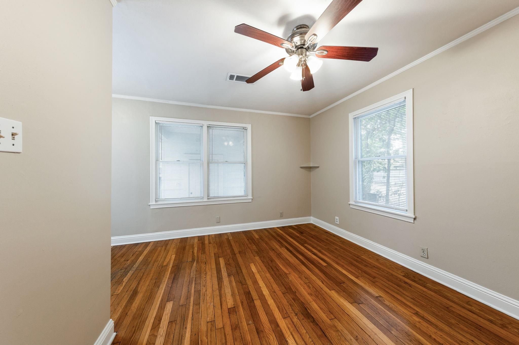 909 E 38th St # A, Austin, TX 78705