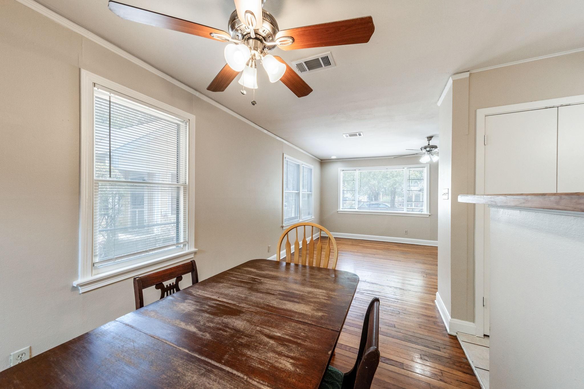 909 E 38th St # A, Austin, TX 78705