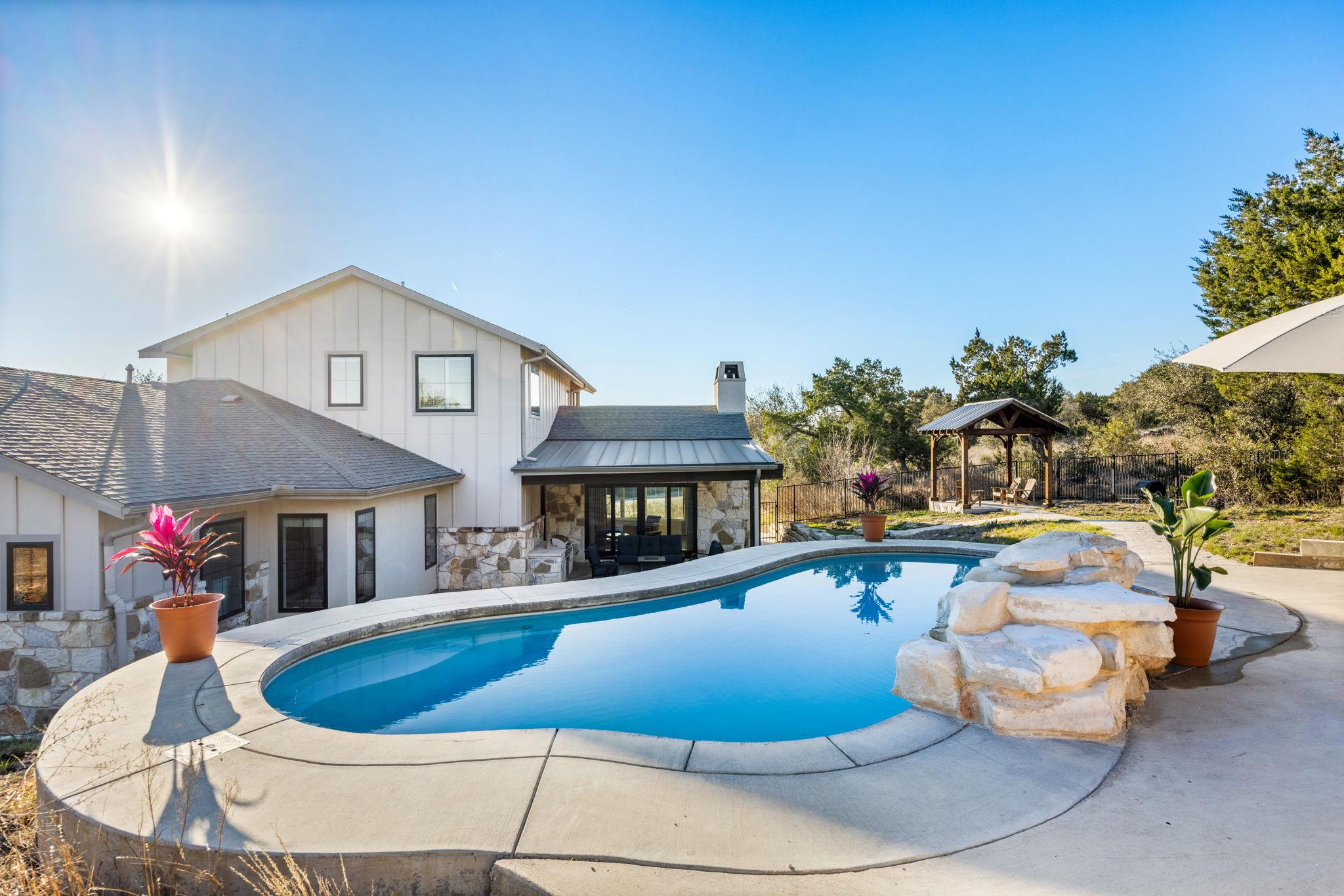 7809 Brandy Way, Volente, TX 78641