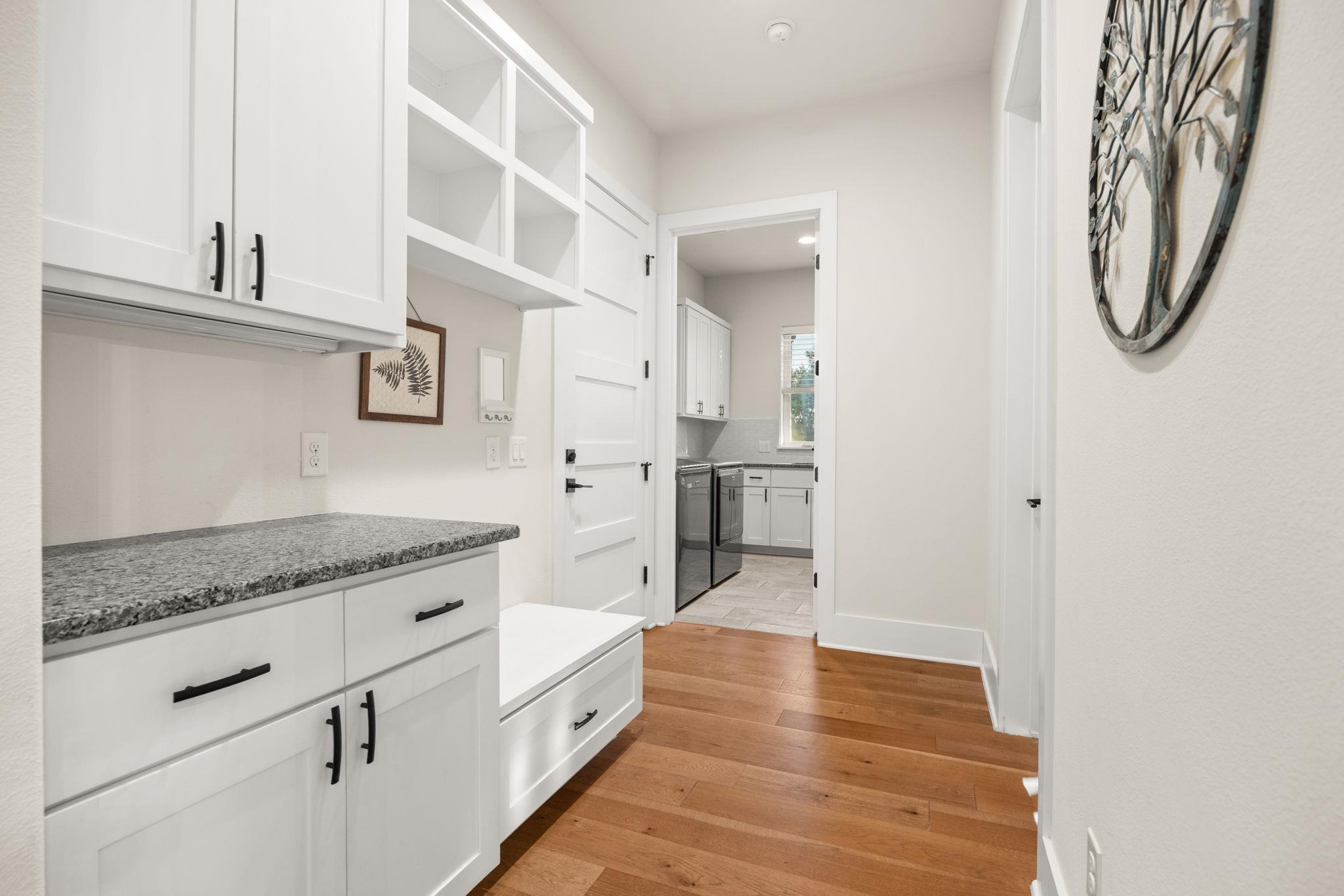 7809 Brandy Way, Volente, TX 78641