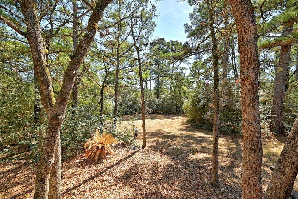 500 Pine Valley Loop, Smithville, TX 78957