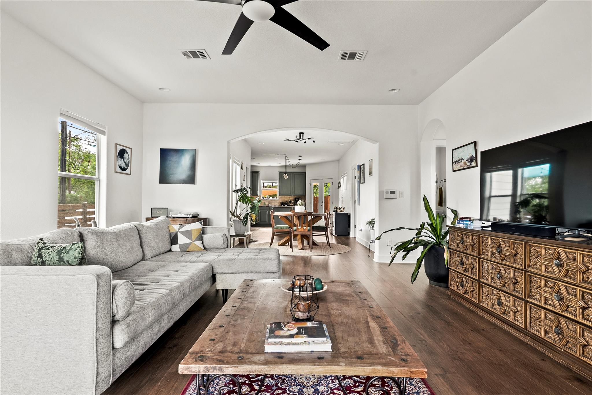 1600 Maple Ave # 1, Austin, TX 78702