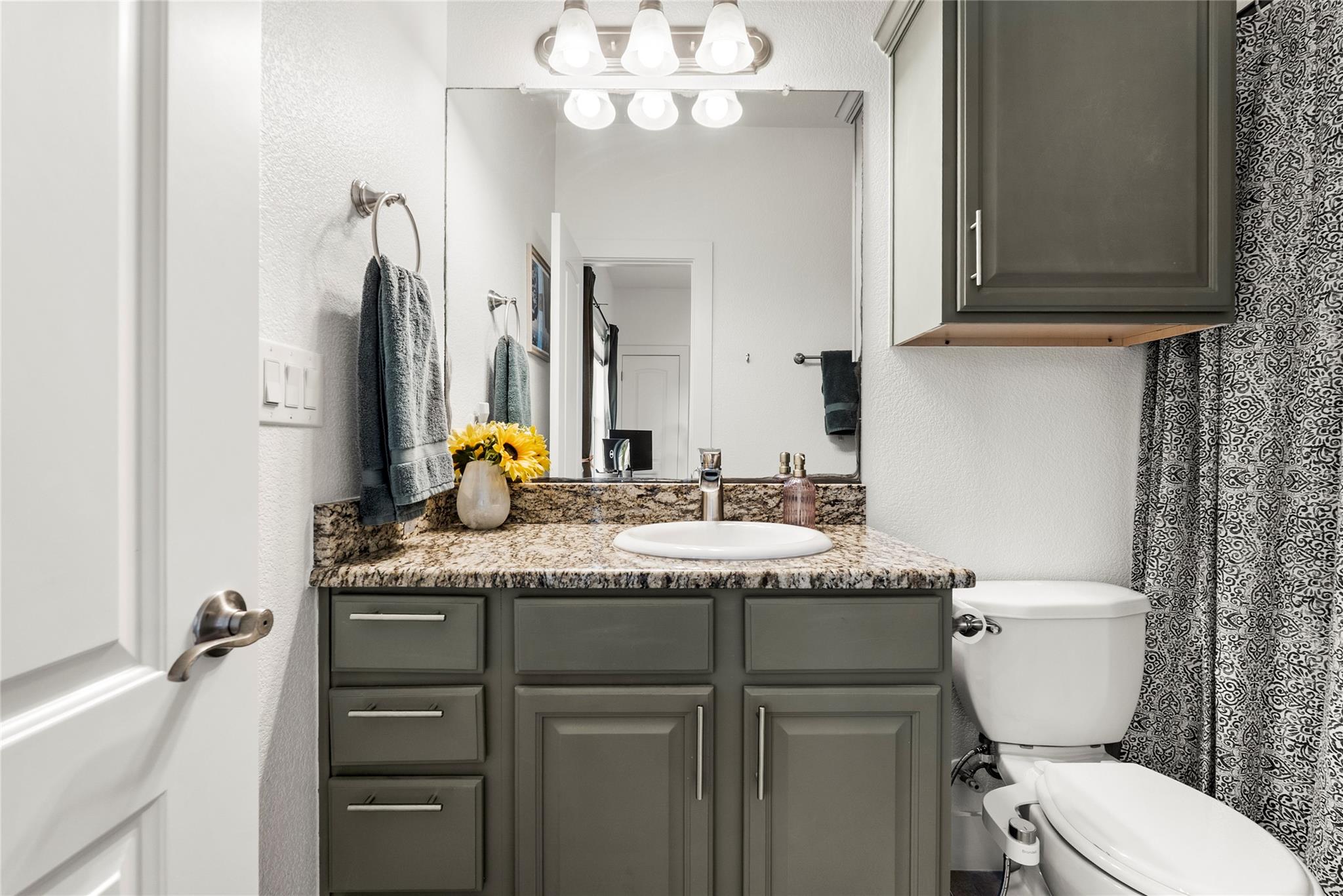 1600 Maple Ave # 1, Austin, TX 78702