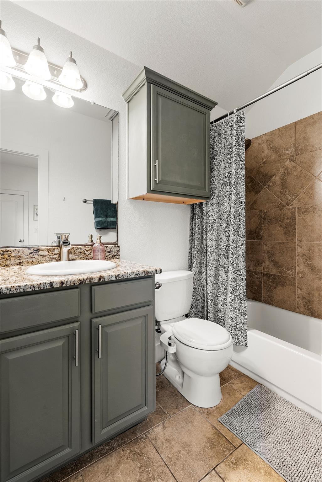 1600 Maple Ave # 1, Austin, TX 78702