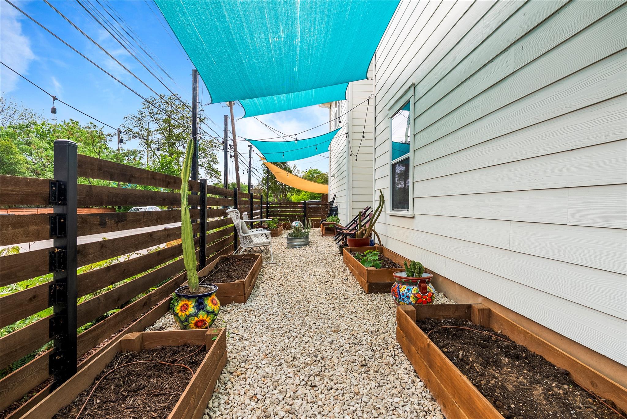 1600 Maple Ave # 1, Austin, TX 78702