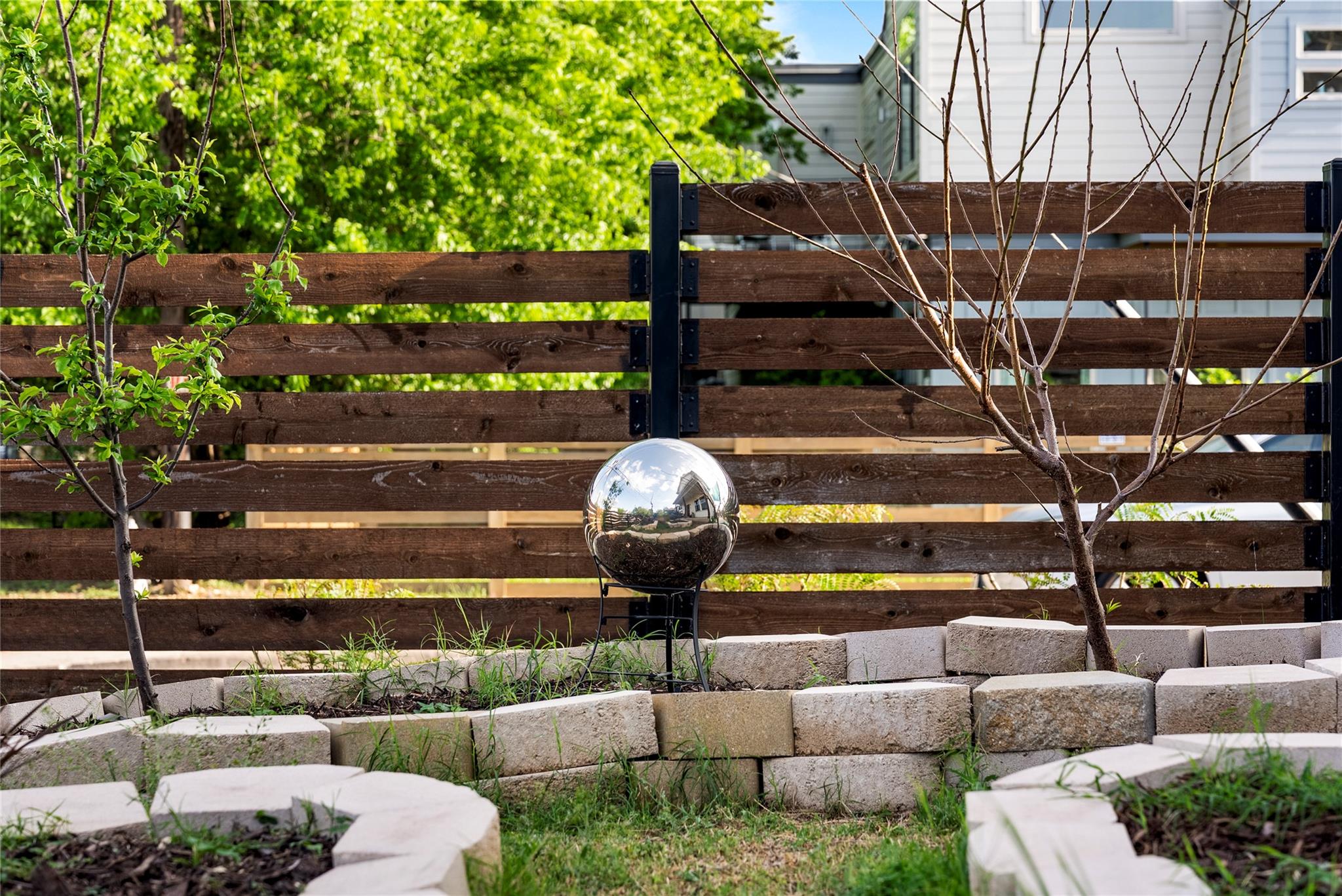 1600 Maple Ave # 1, Austin, TX 78702